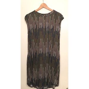 H&M sleeveless patterned dress